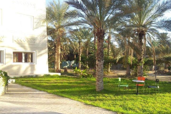 Hotel Exterior 45 of 60