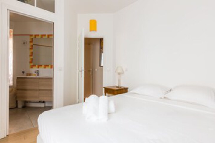 Room 20 of 27