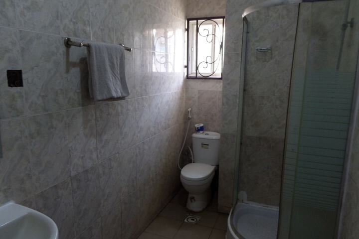 Room 18 of 29