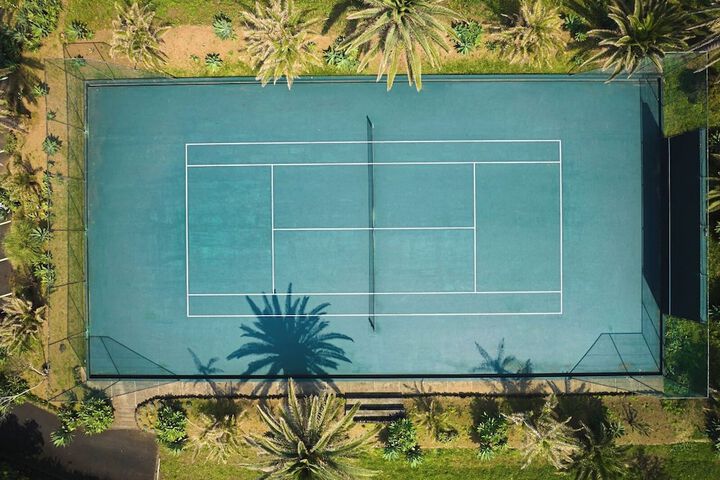 Tennis court