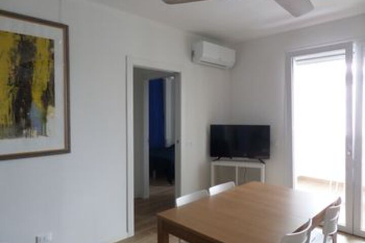 Room 22 of 25