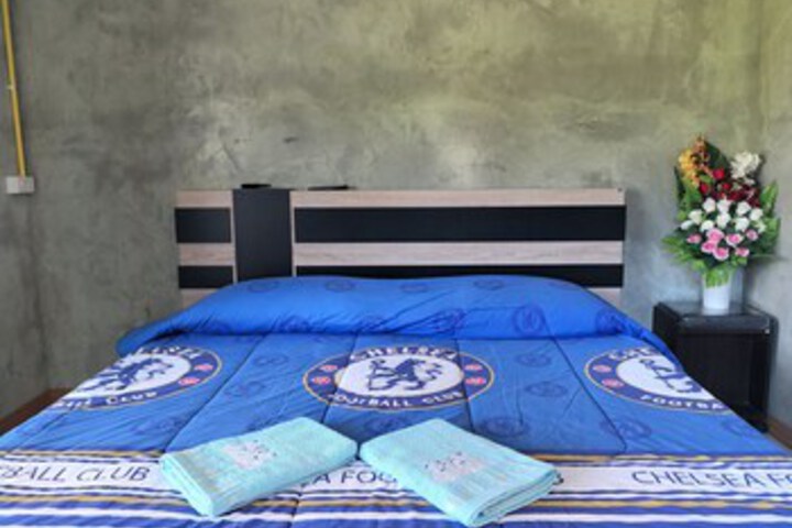 Room 21 of 28