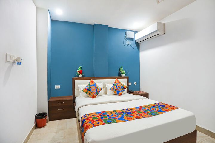 Fabhotel Usha Continental