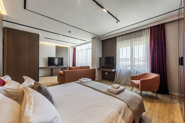 Room 87 of 171