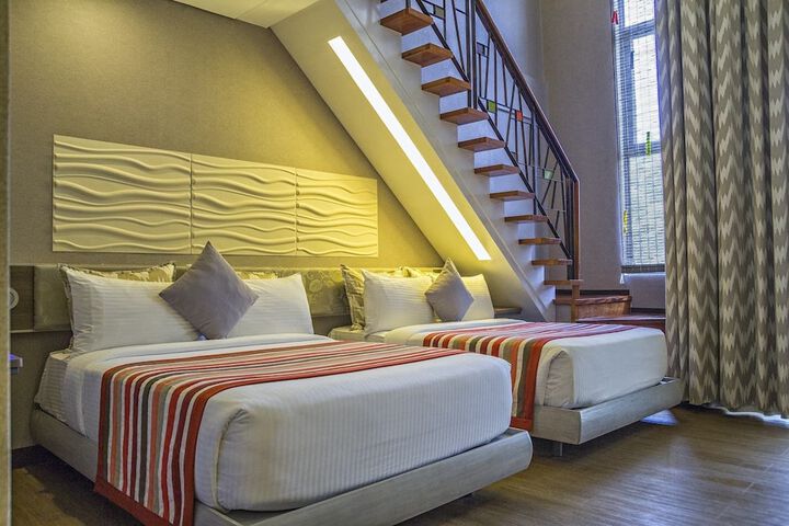 Room 3 of 41