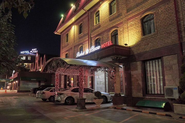 Hotel 85 of 88