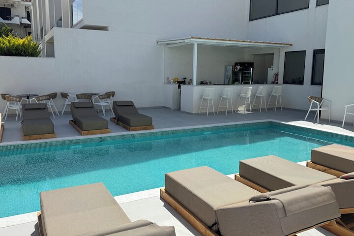 Pool 47 of 55