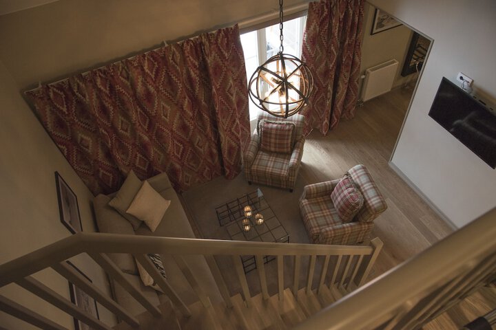 Room 23 of 105