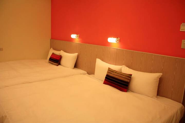 Room 5 of 58