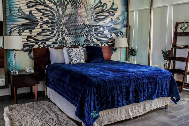 Room 93 of 205