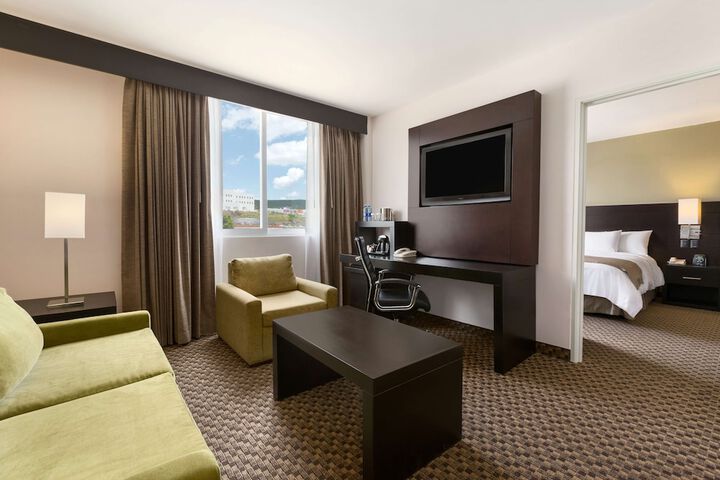 Room 7 of 43