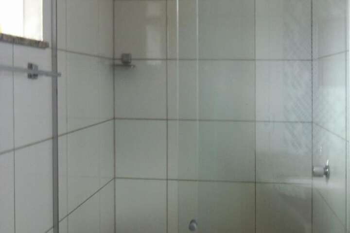 Room 10 of 38