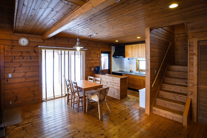 Dining Photos