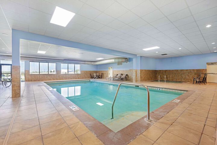 Pool 44 of 54