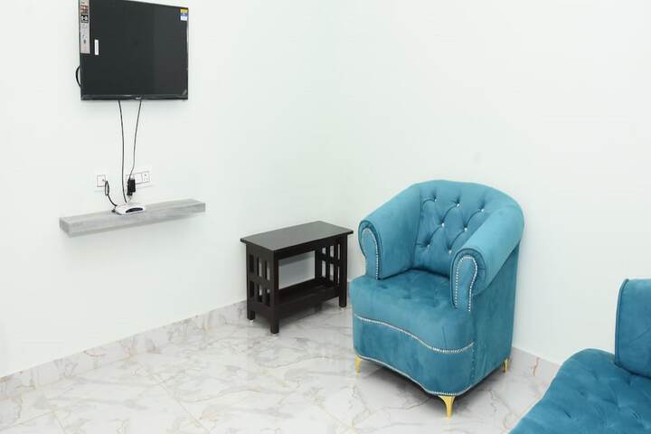 Room 10 of 50