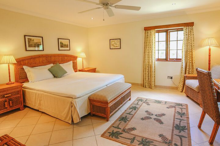 Room 20 of 142