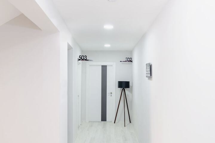Ballroom/Hall 66 of 81