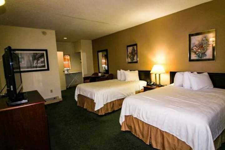 Premium 2 Double Beds (5 of 33)