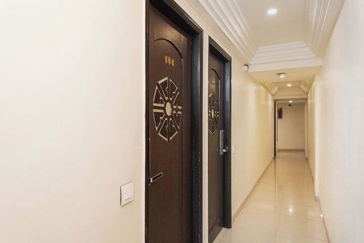 Room 57 of 90