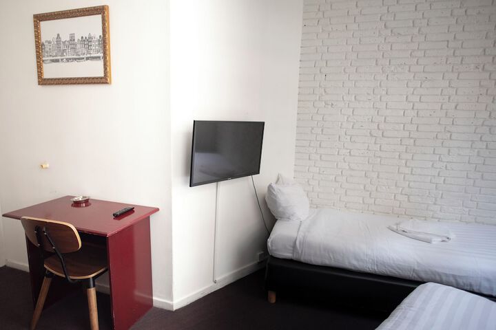 Room 59 of 78