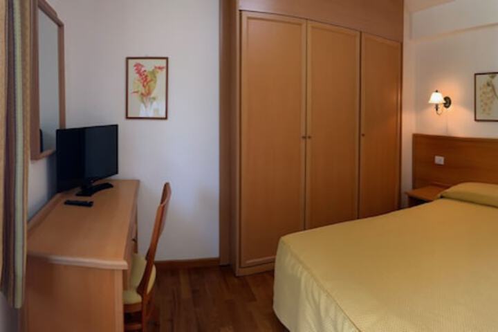 Room 13 of 58