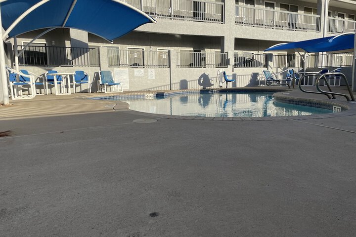 Hotel 33 of 41