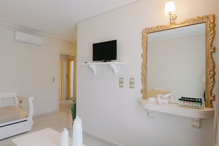 Room 46 of 257