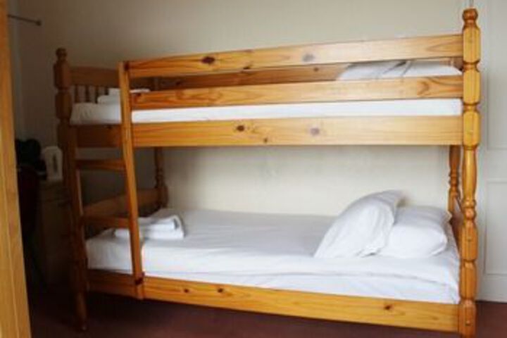 Room 22 of 37