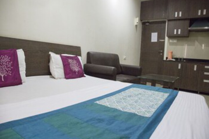 Room 15 of 20