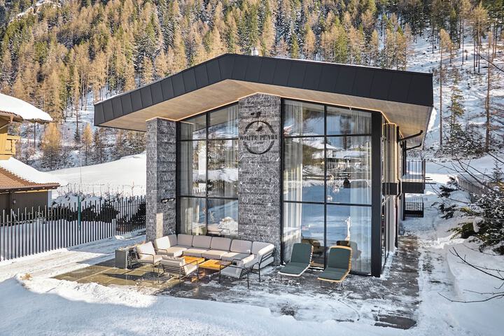 Chalet White Pearl by MYALPS in Soelden
