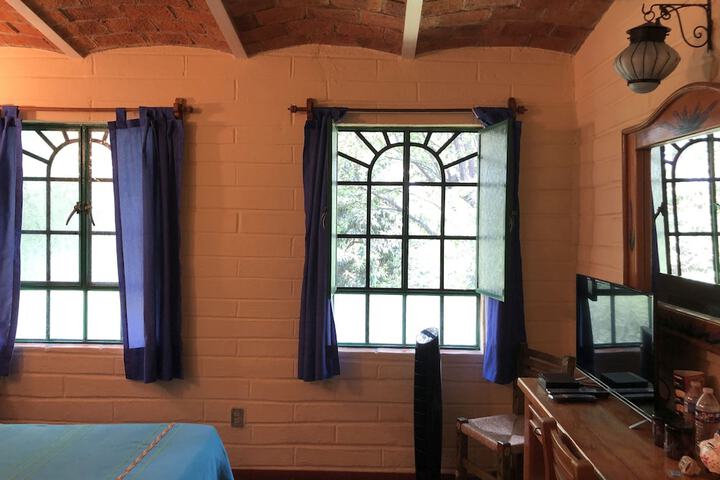 Room 13 of 48