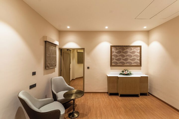 Room 68 of 159