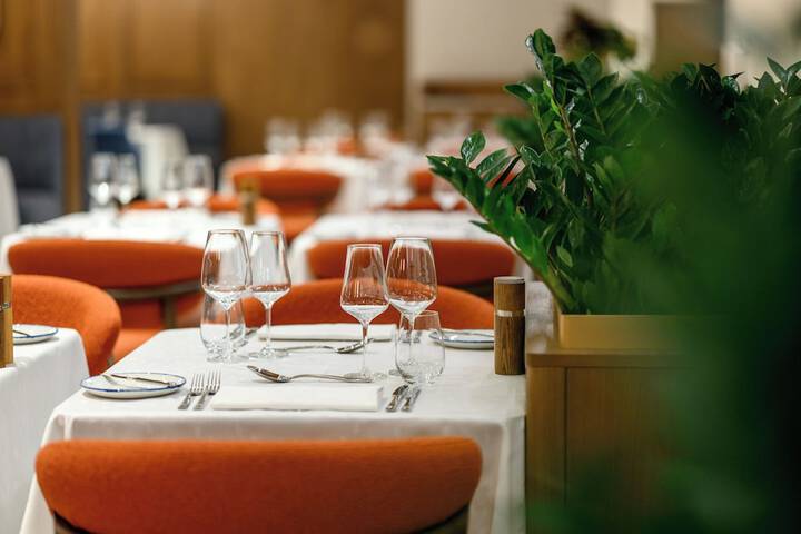 Dining 128 of 148