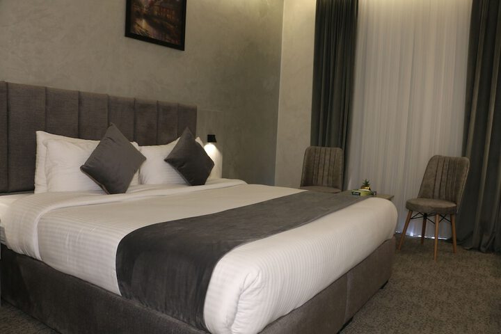 Room 14 of 56