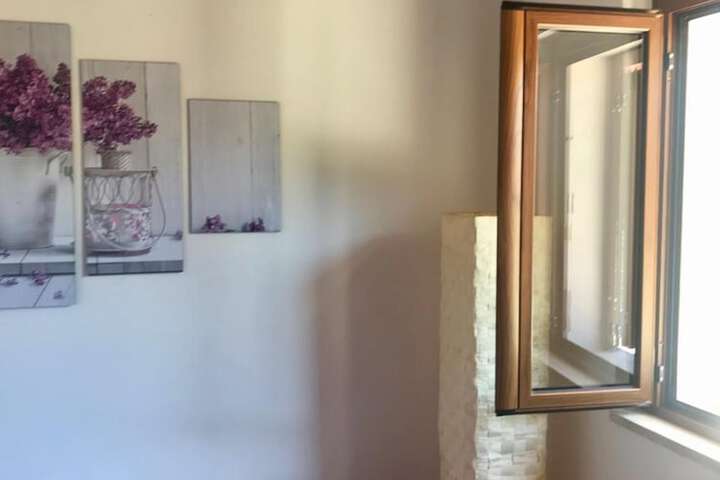 Room 10 of 60