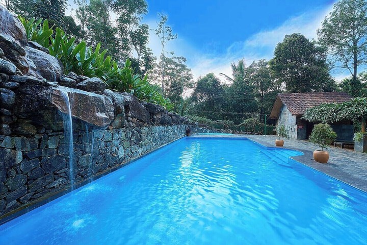 Pools & Facilities