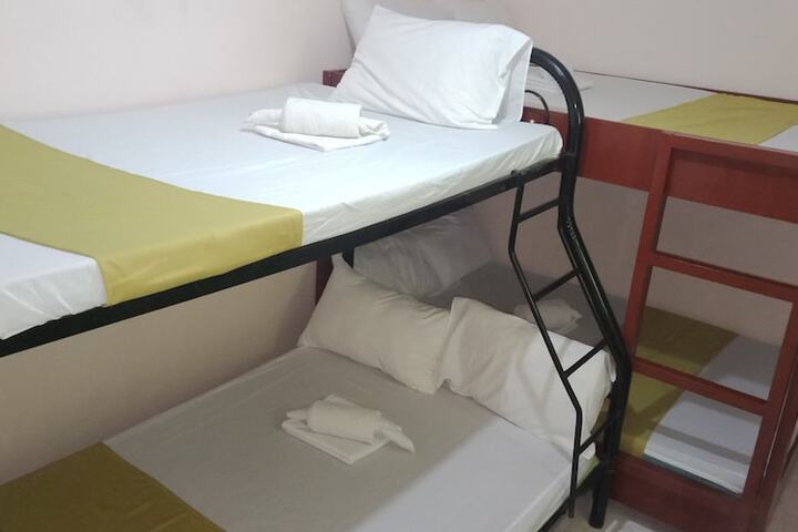 Room 15 of 31