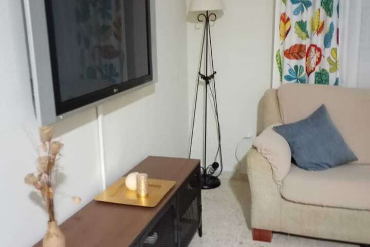 Room 14 of 28