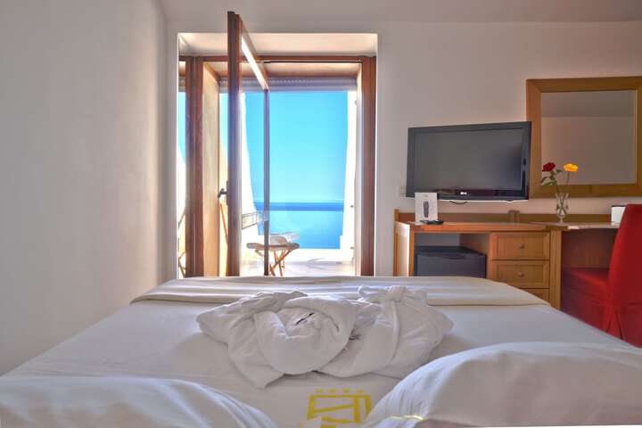 Room 4 of 55