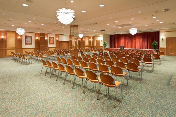Meeting 25 of 28