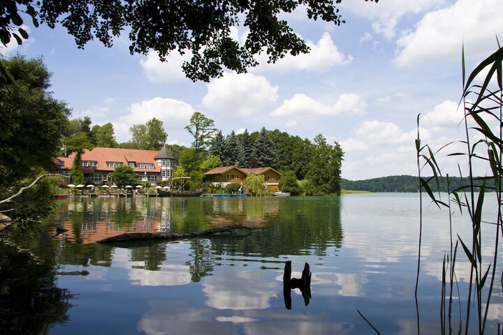 Exterior of Hotel Altes Zollhaus