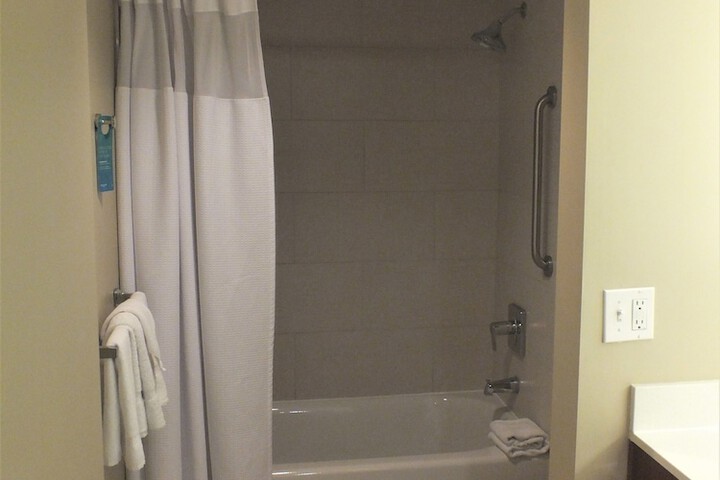 Room 3 of 13