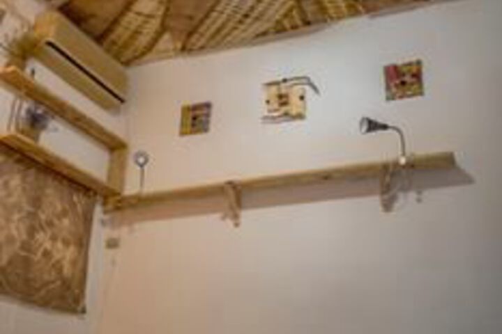 Room 14 of 34