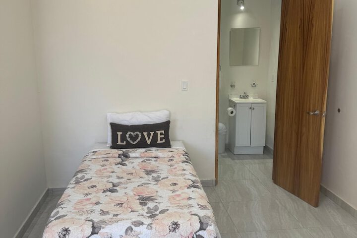 Room 13 of 53
