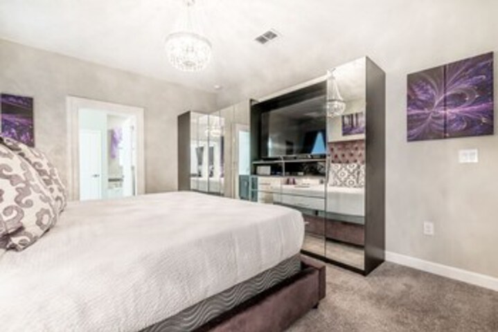 Room 47 of 71