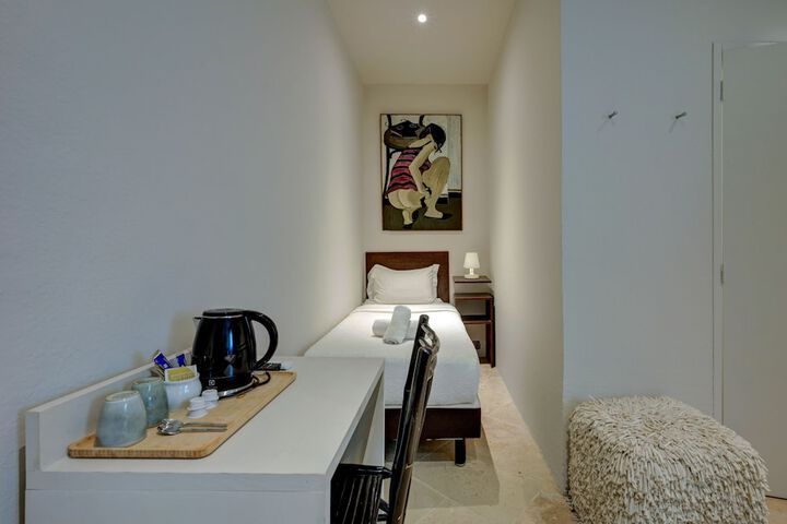 Room 43 of 55