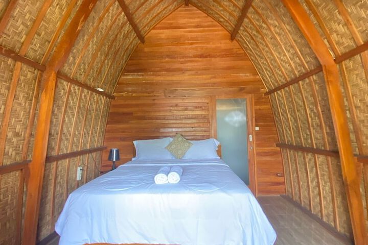 Room 7 of 15