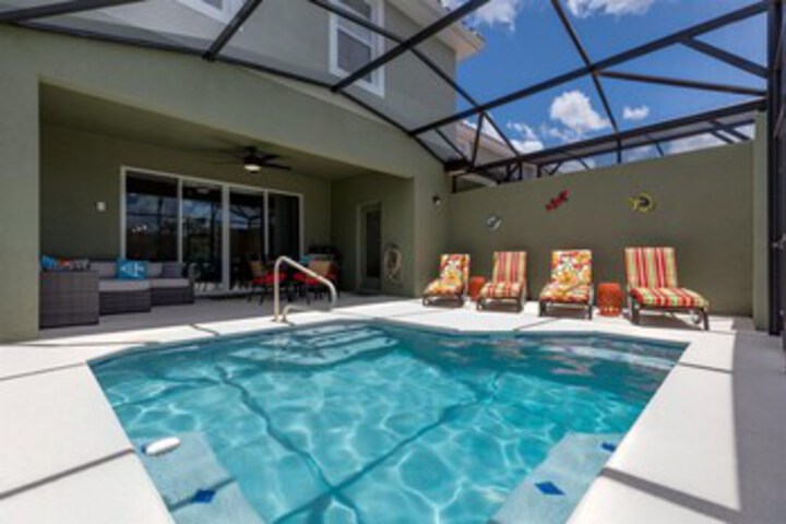 Our Beautiful Spacious Town Home has Everything new and is Kept New! - 501