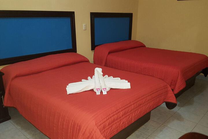 Room 7 of 20