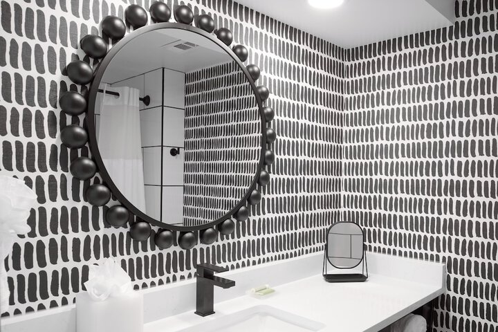 Room 15 of 21